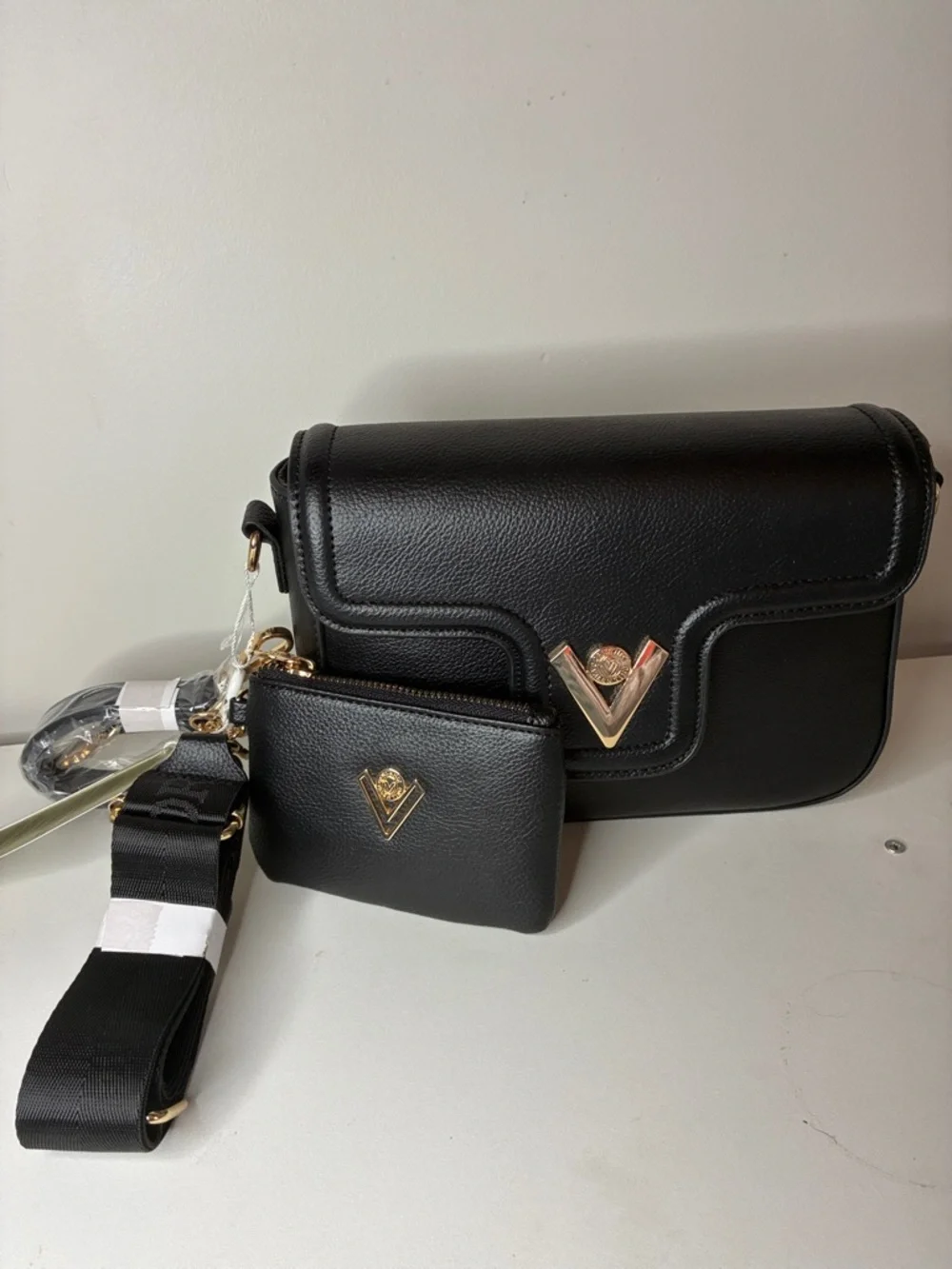 Valentino Orlandi Black Crossbody Bag with Matching Coin Pouch NWT - Picture 1 of 15